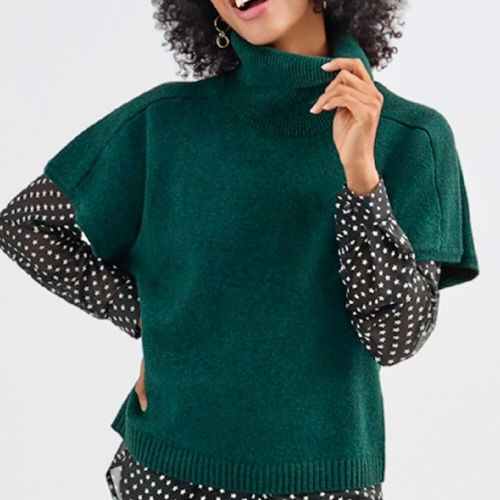 Cabi Takeout Turtleneck - Size Large. EUC, worn twice.